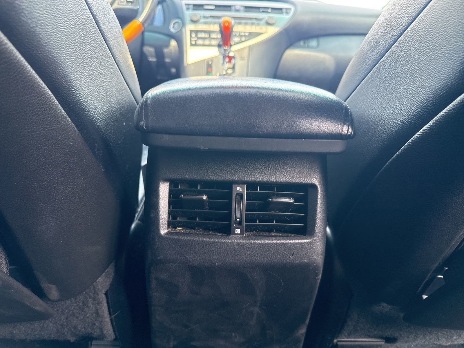 Thumbnail: 2010 Lexus RX - 32