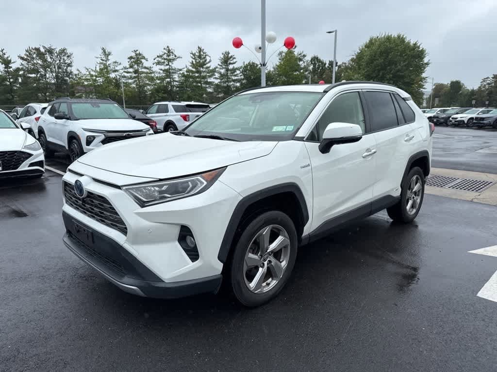 Thumbnail: 2019 Toyota RAV4 - 1
