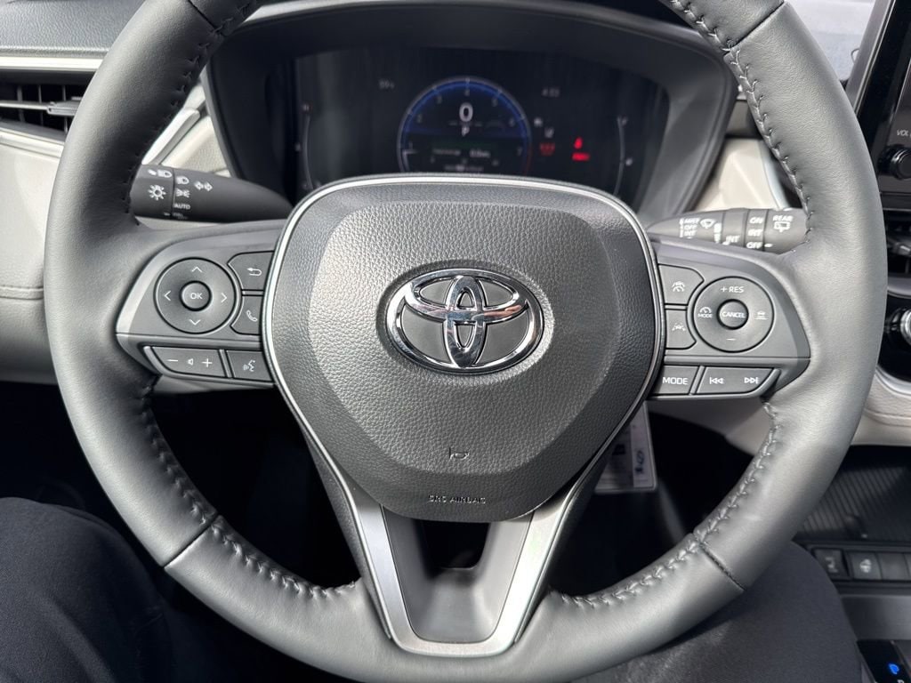 Thumbnail: 2026 Toyota Corolla Cross - 16