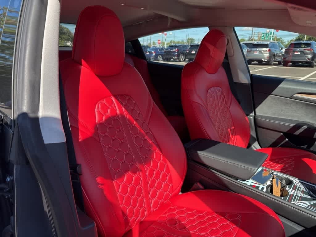 Thumbnail: 2023 Tesla Model 3 - 19