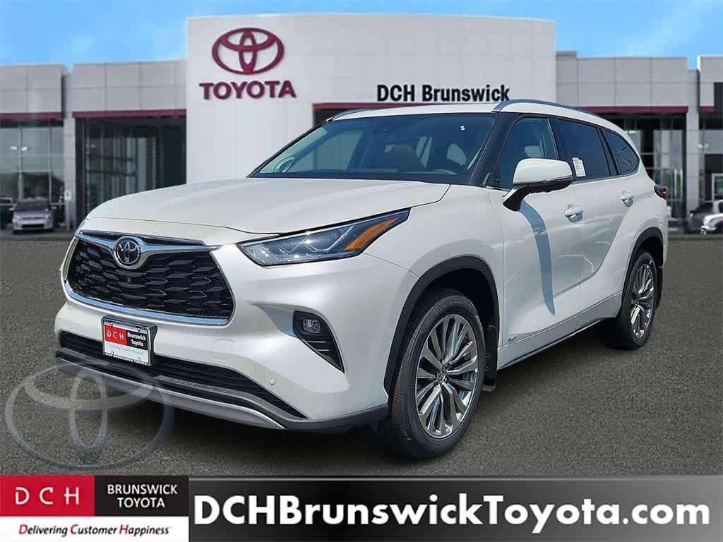 2025 Toyota Highlander Limited -
                  North Brunswick Township, NJ