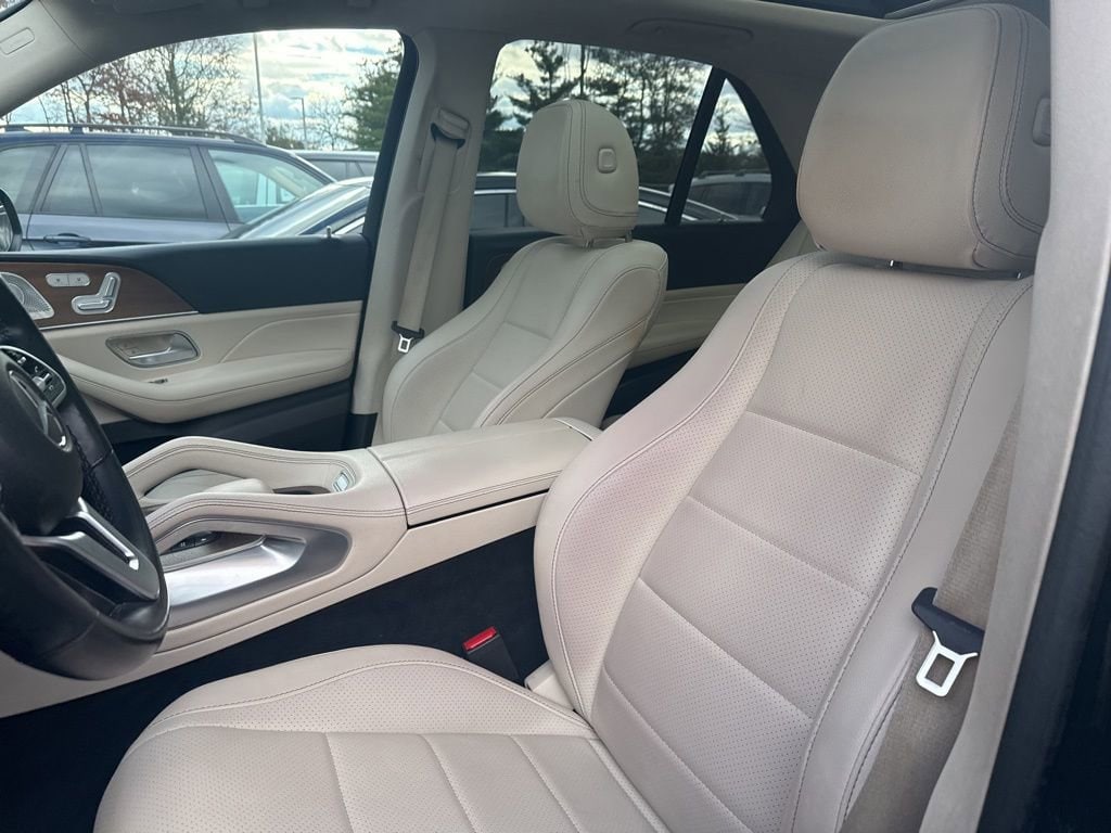 Thumbnail: 2022 Mercedes-Benz GLE - 16