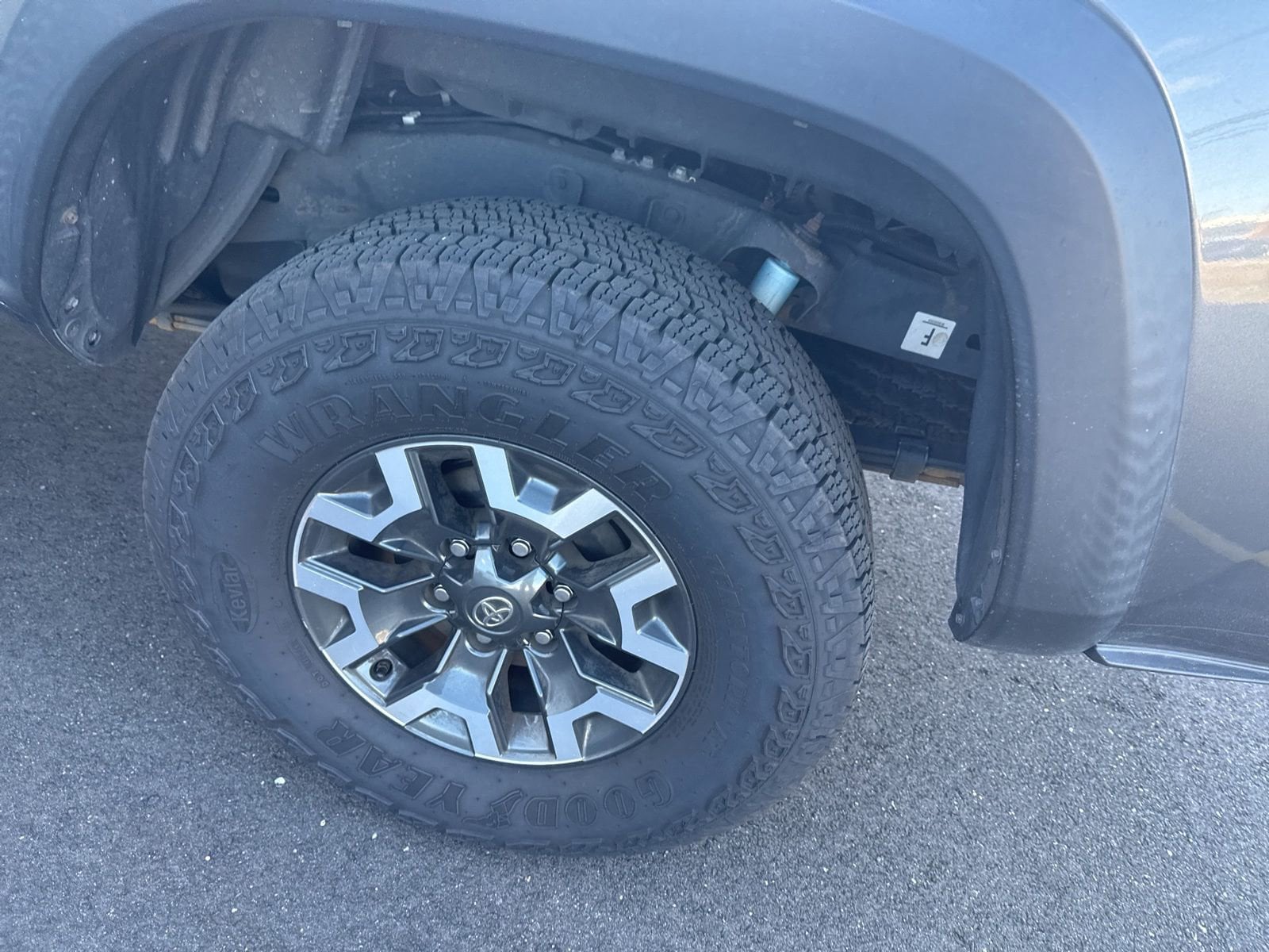 Thumbnail: 2019 Toyota Tacoma - 19