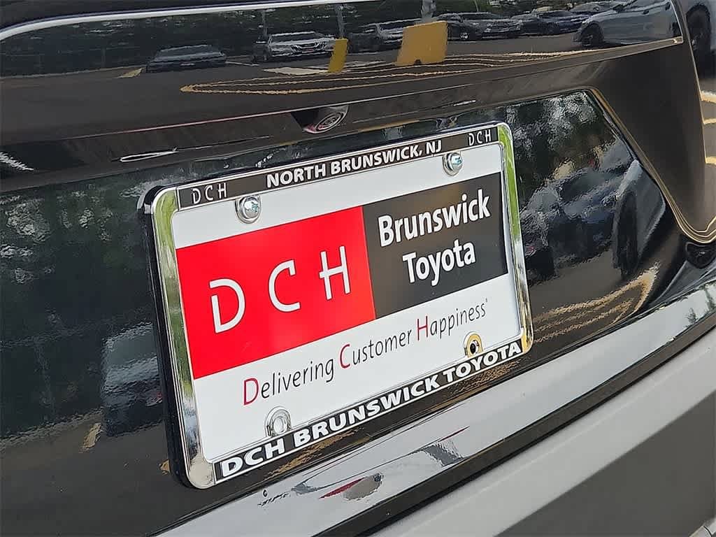 Thumbnail: 2022 Toyota Corolla Cross - 33