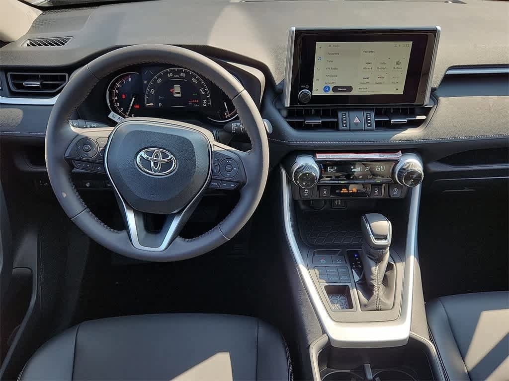 Thumbnail: 2025 Toyota RAV4 - 7