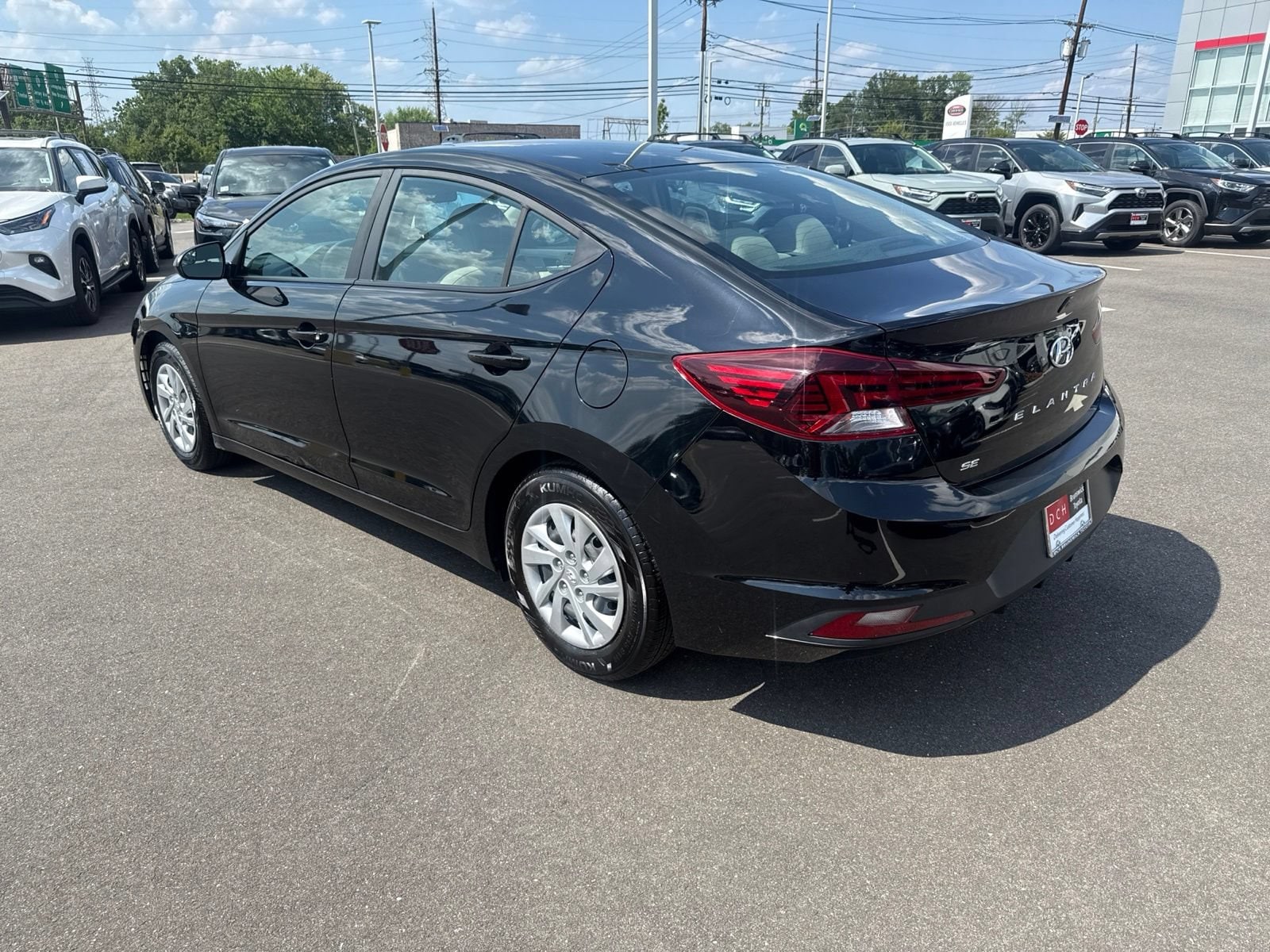 Thumbnail: 2020 Hyundai Elantra - 13