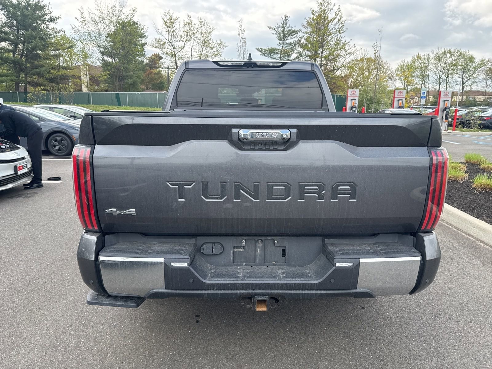 Thumbnail: 2024 Toyota Tundra - 13