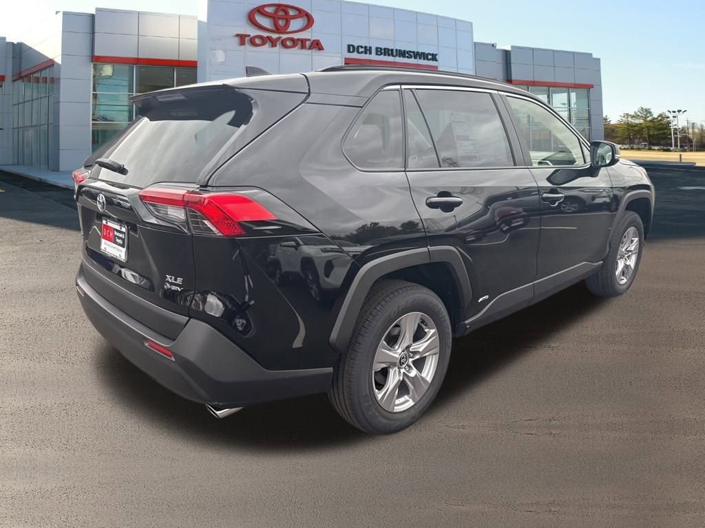 Thumbnail: 2025 Toyota RAV4 - 4