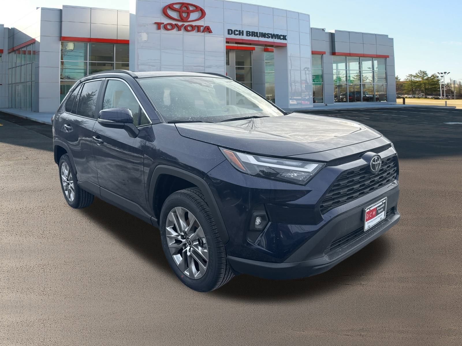Thumbnail: 2025 Toyota RAV4 - 3