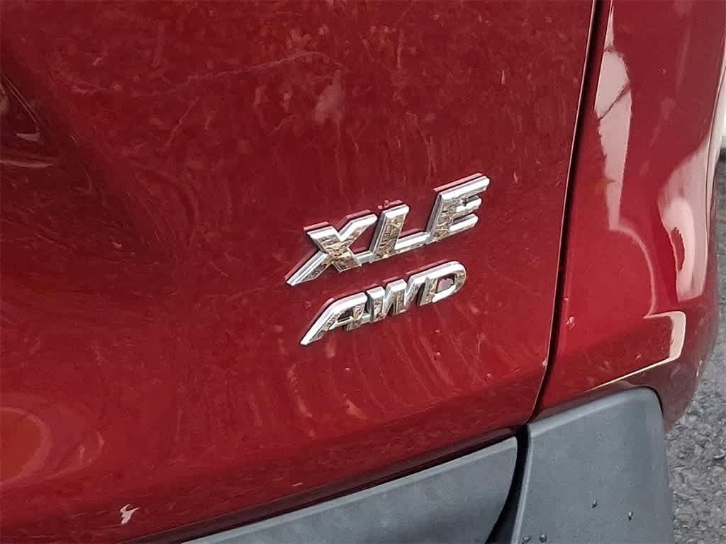 2021 Toyota RAV4 XLE Premium 36