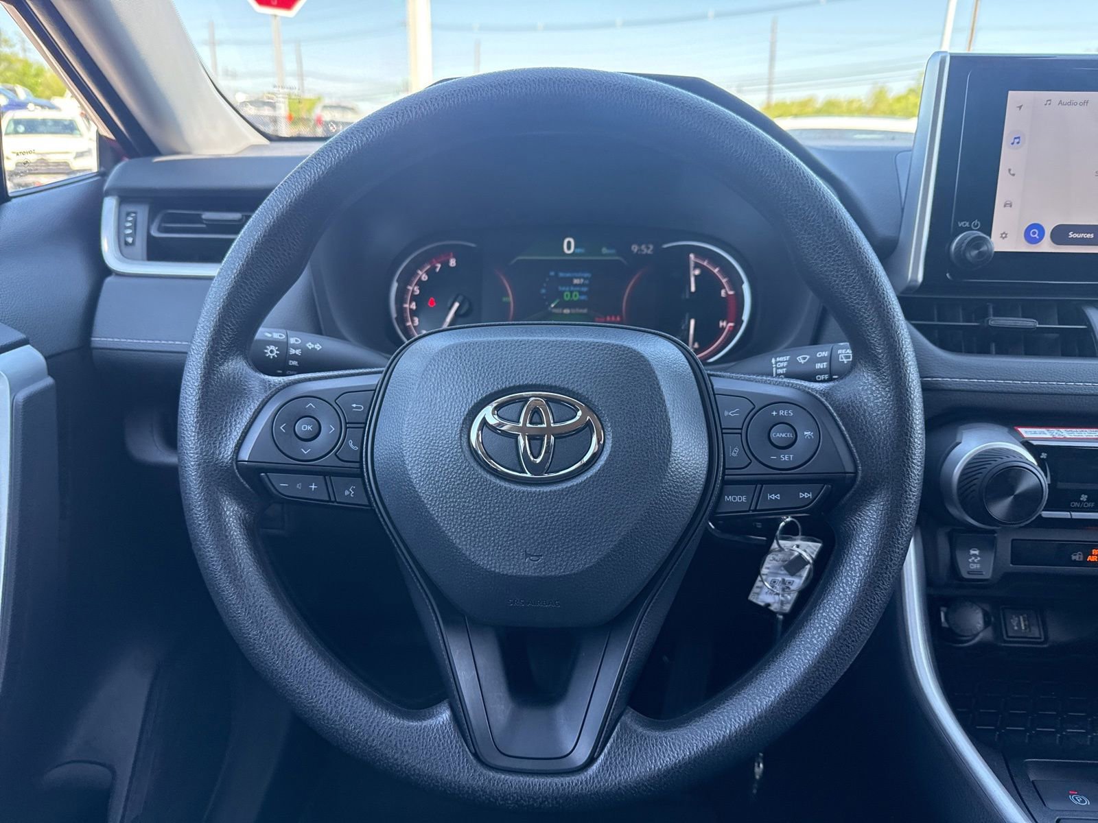 Thumbnail: 2025 Toyota RAV4 - 24