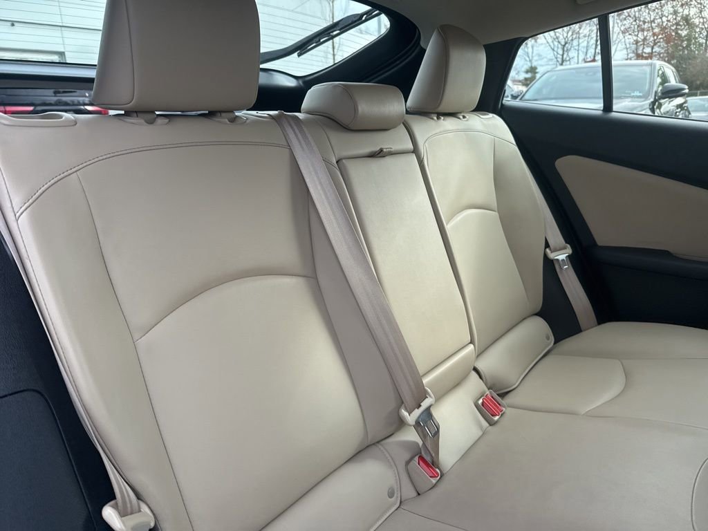 Thumbnail: 2022 Toyota Prius - 24