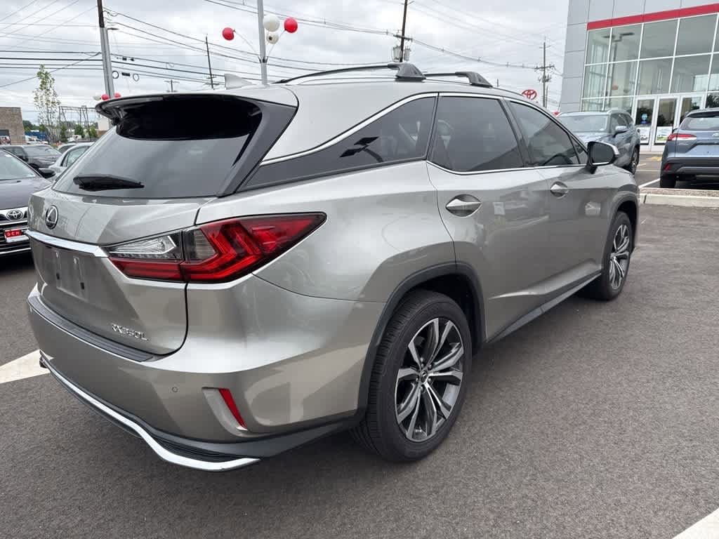 Thumbnail: 2020 Lexus RX - 3