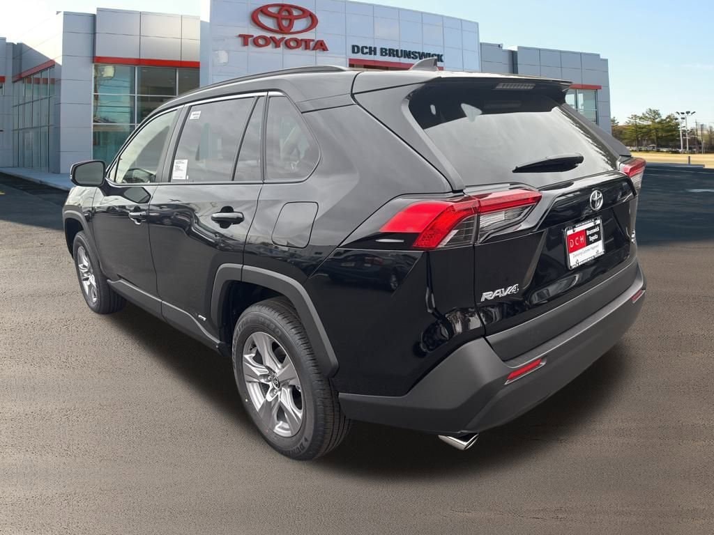 Thumbnail: 2025 Toyota RAV4 - 6