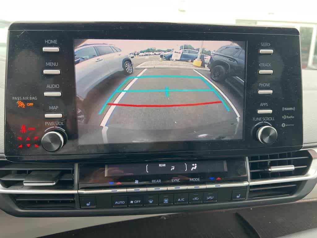 2021 Toyota Sienna XLE 6