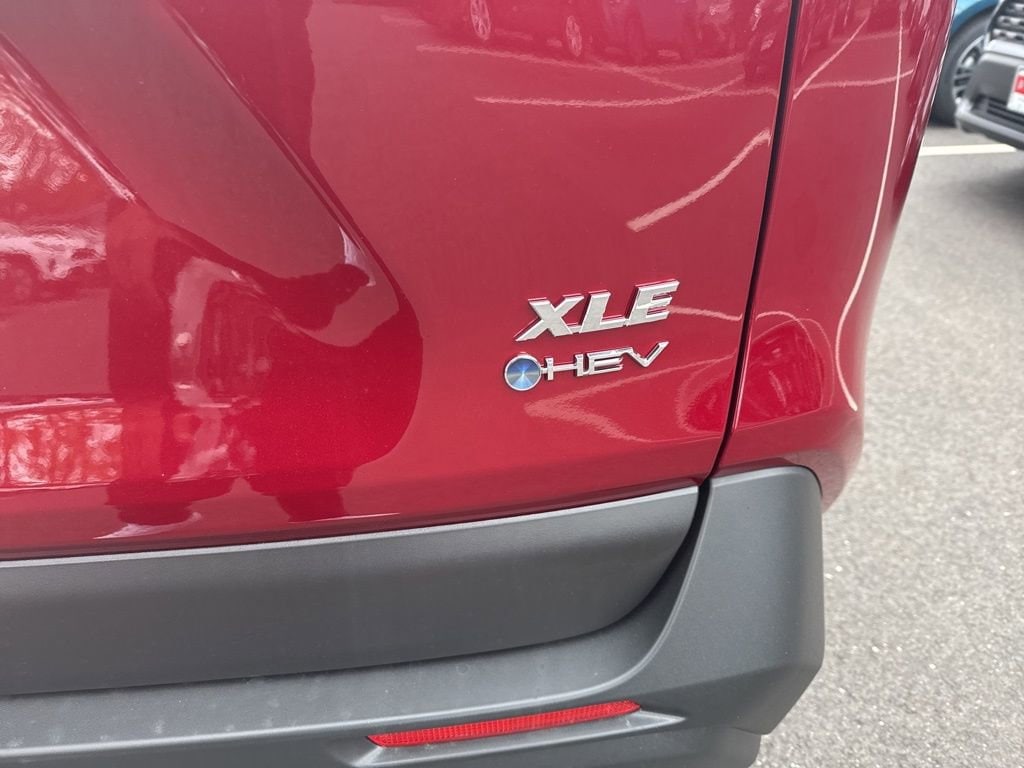 Thumbnail: 2025 Toyota RAV4 - 7