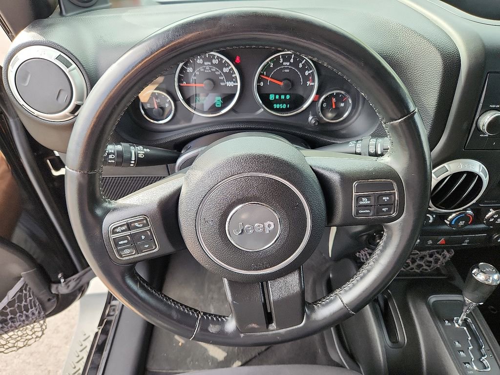 Thumbnail: 2013 Jeep Wrangler - 26