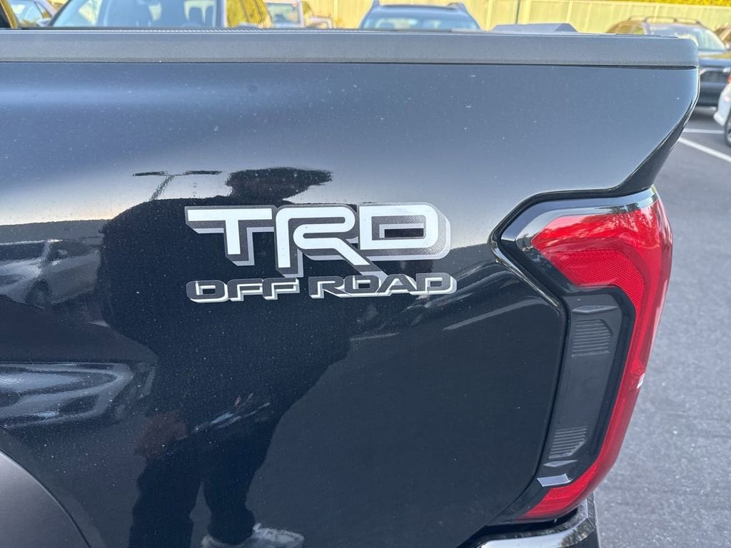Thumbnail: 2025 Toyota Tacoma - 8