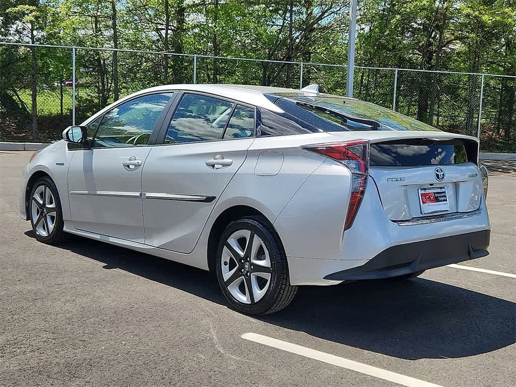 Thumbnail: 2017 Toyota Prius - 6