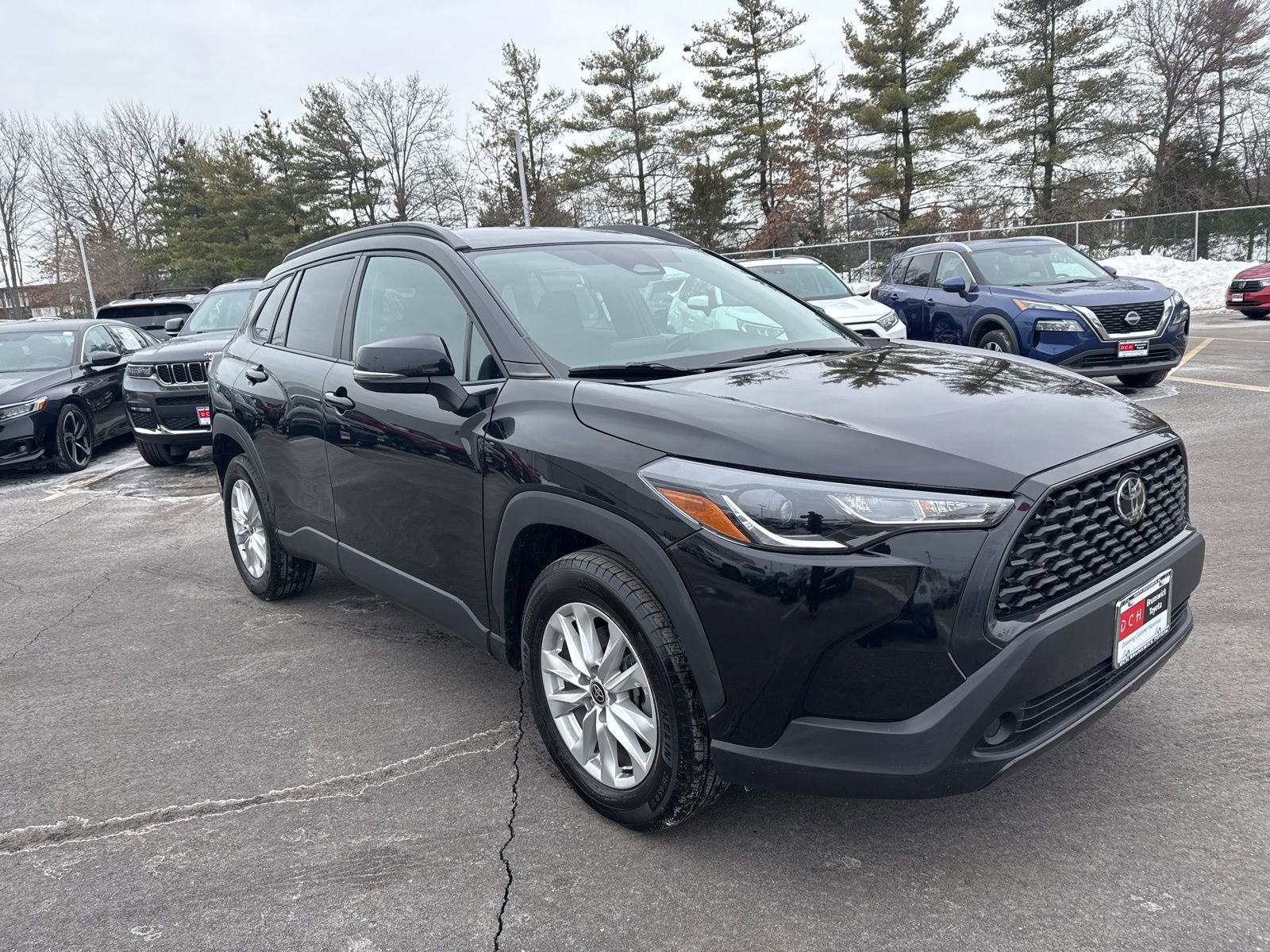 Thumbnail: 2023 Toyota Corolla Cross - 3