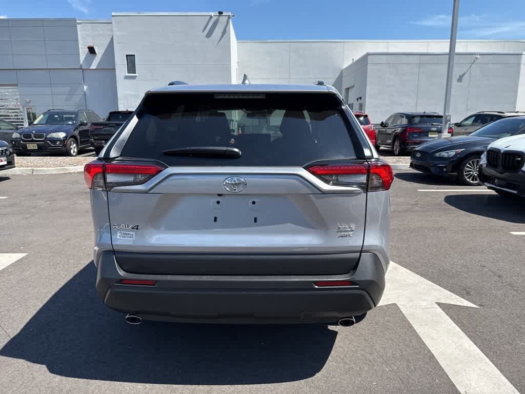 Thumbnail: 2025 Toyota RAV4 - 6