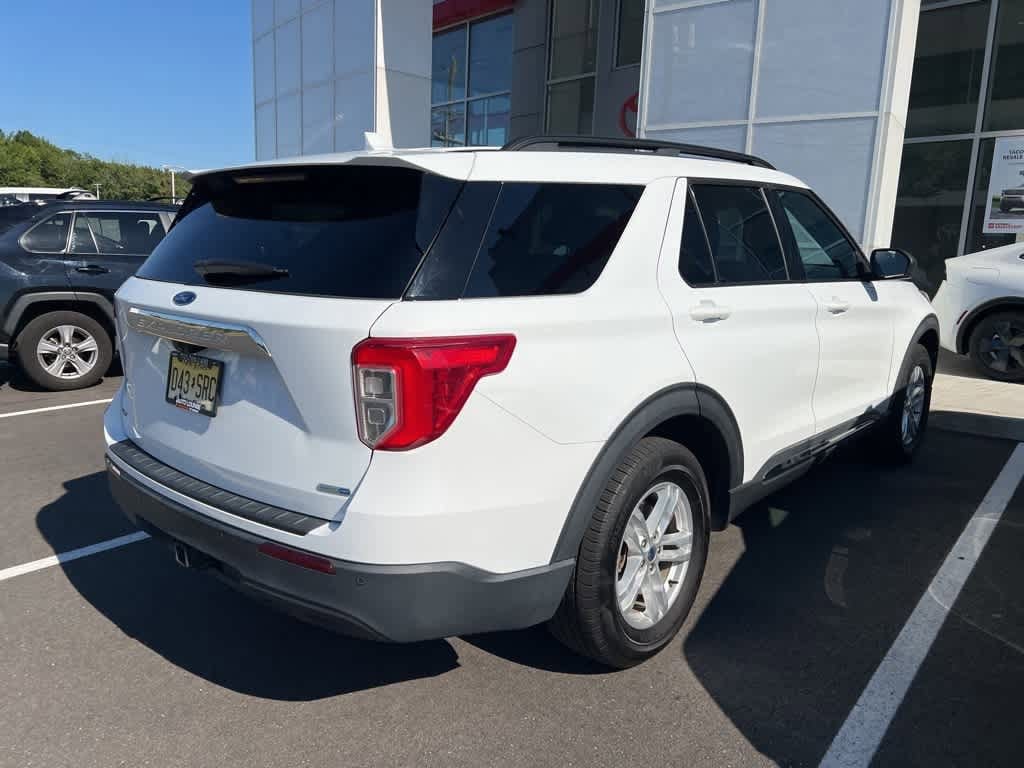 Thumbnail: 2020 Ford Explorer - 3