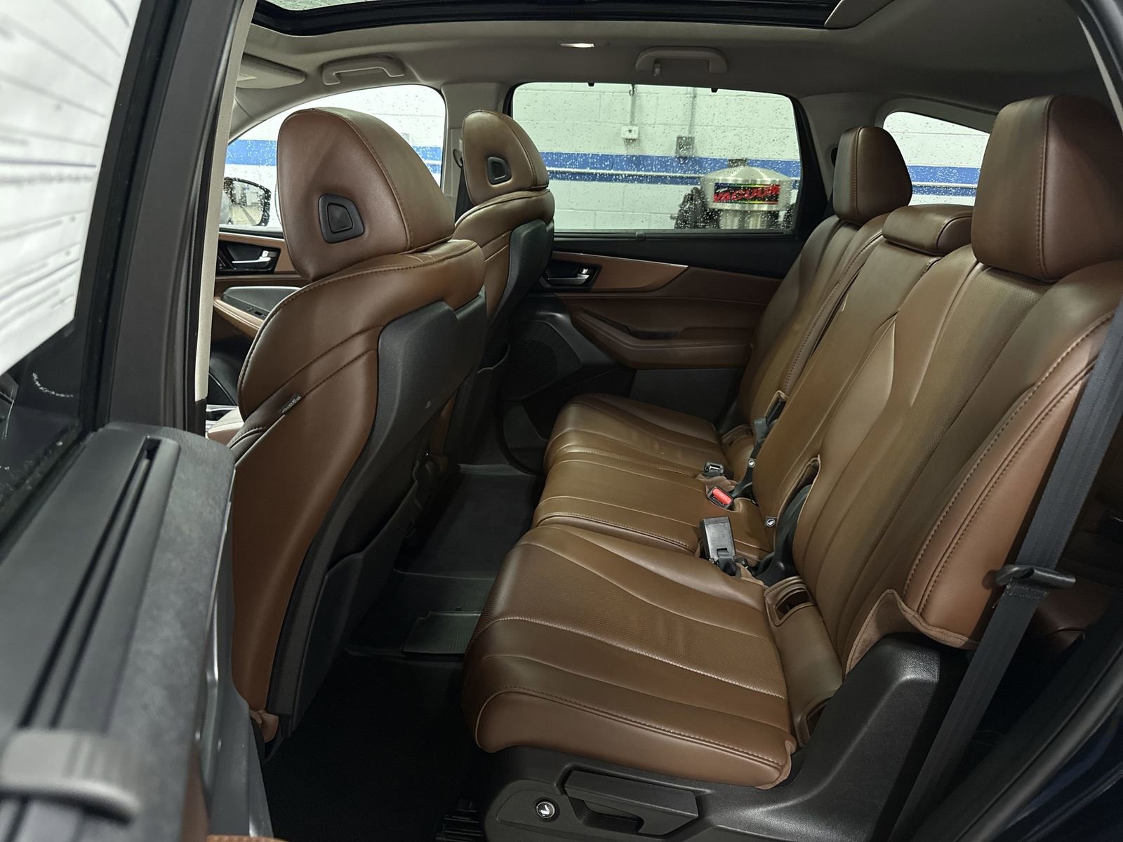 Thumbnail: 2023 Acura MDX - 24