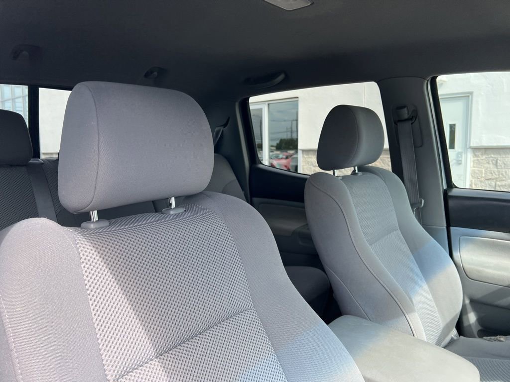 Thumbnail: 2008 Toyota Tacoma - 15