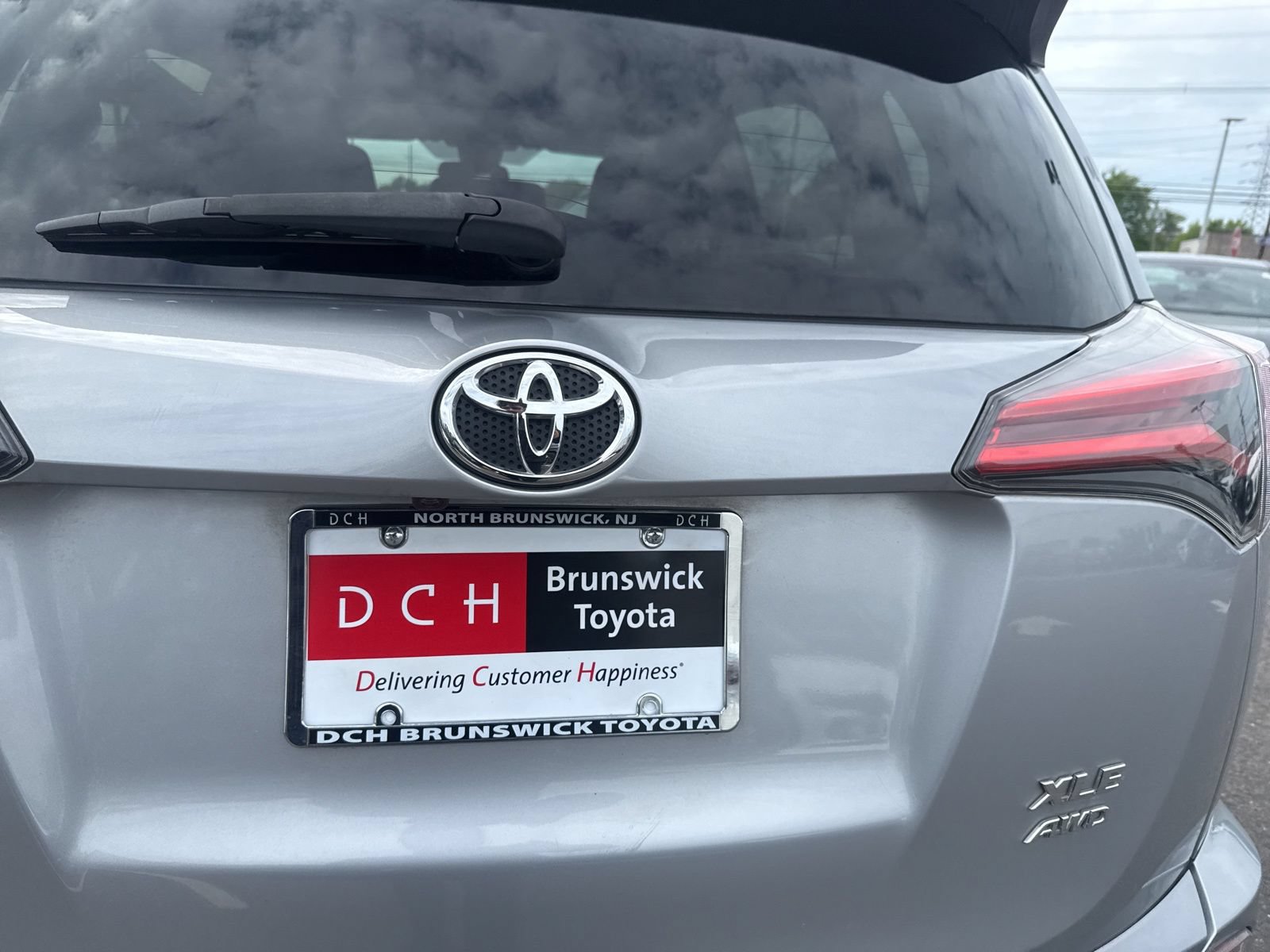 Thumbnail: 2016 Toyota RAV4 - 17