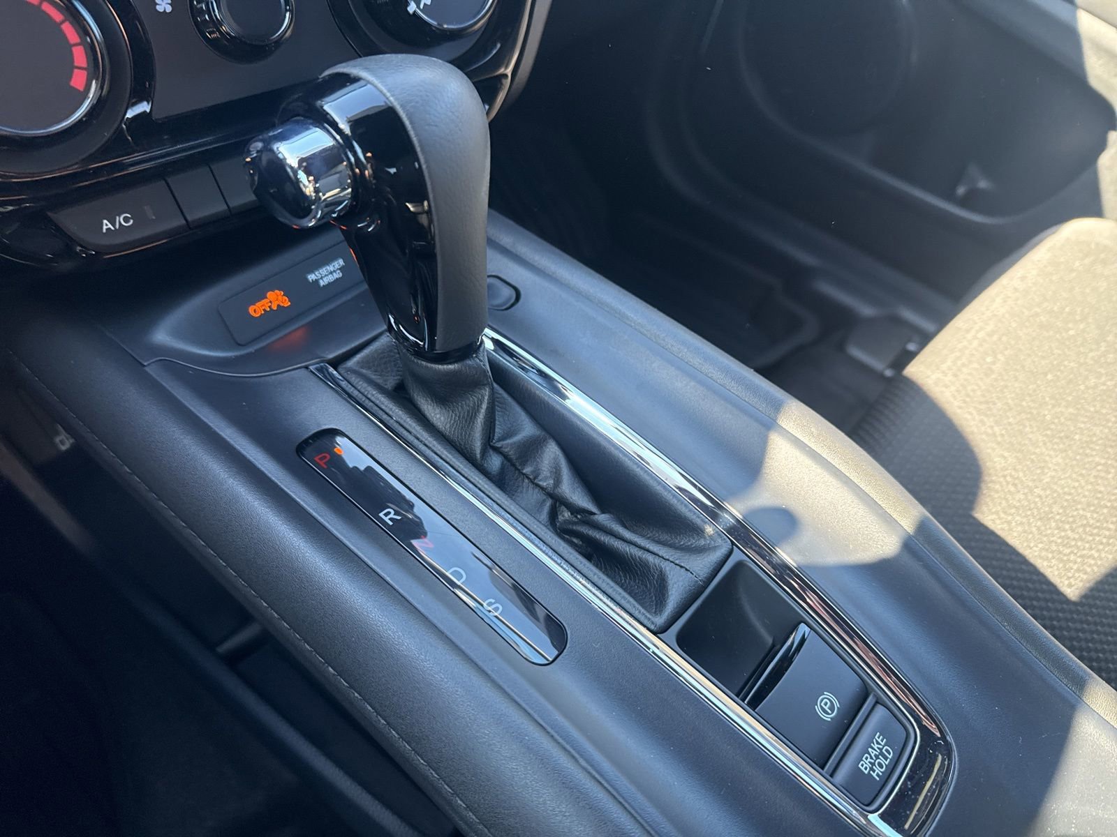 Thumbnail: 2022 Honda HR-V - 28