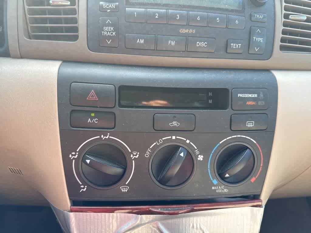 Thumbnail: 2005 Toyota Corolla - 24