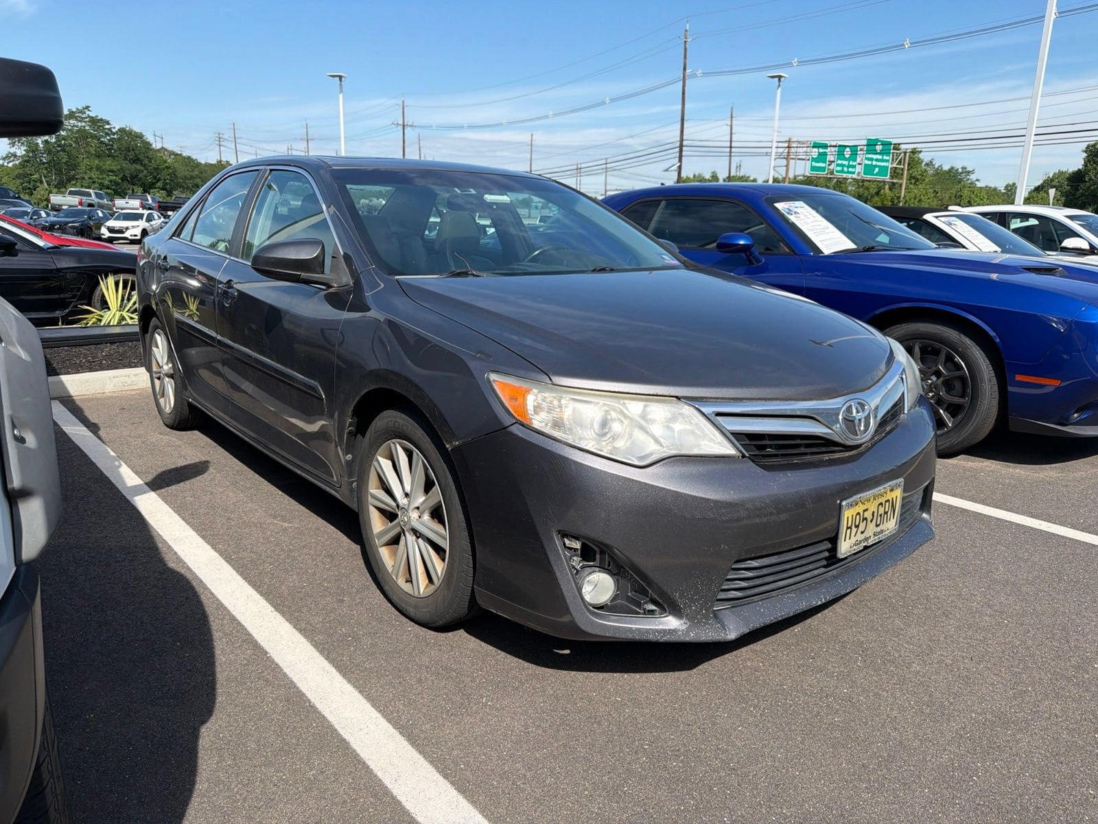 Used 2014 Toyota Camry XLE with VIN 4T4BF1FK7ER350149 for sale in North Brunswick Township, NJ