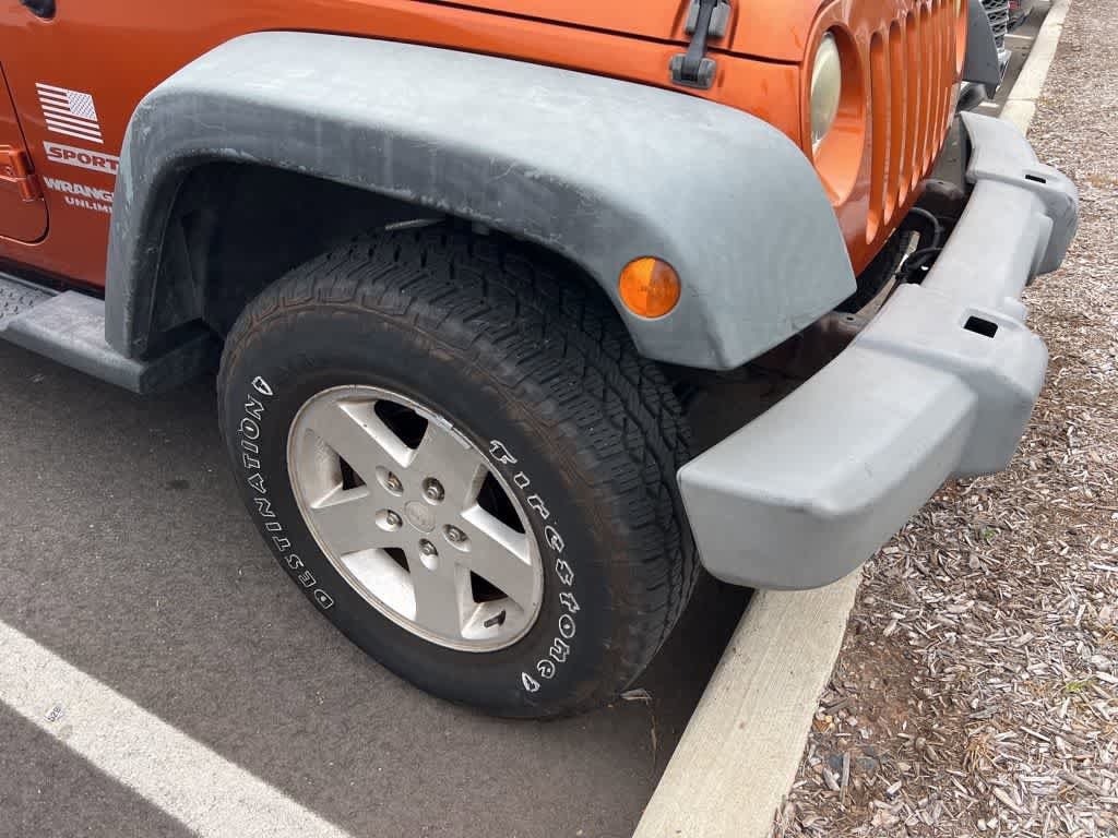 Thumbnail: 2011 Jeep Wrangler - 20