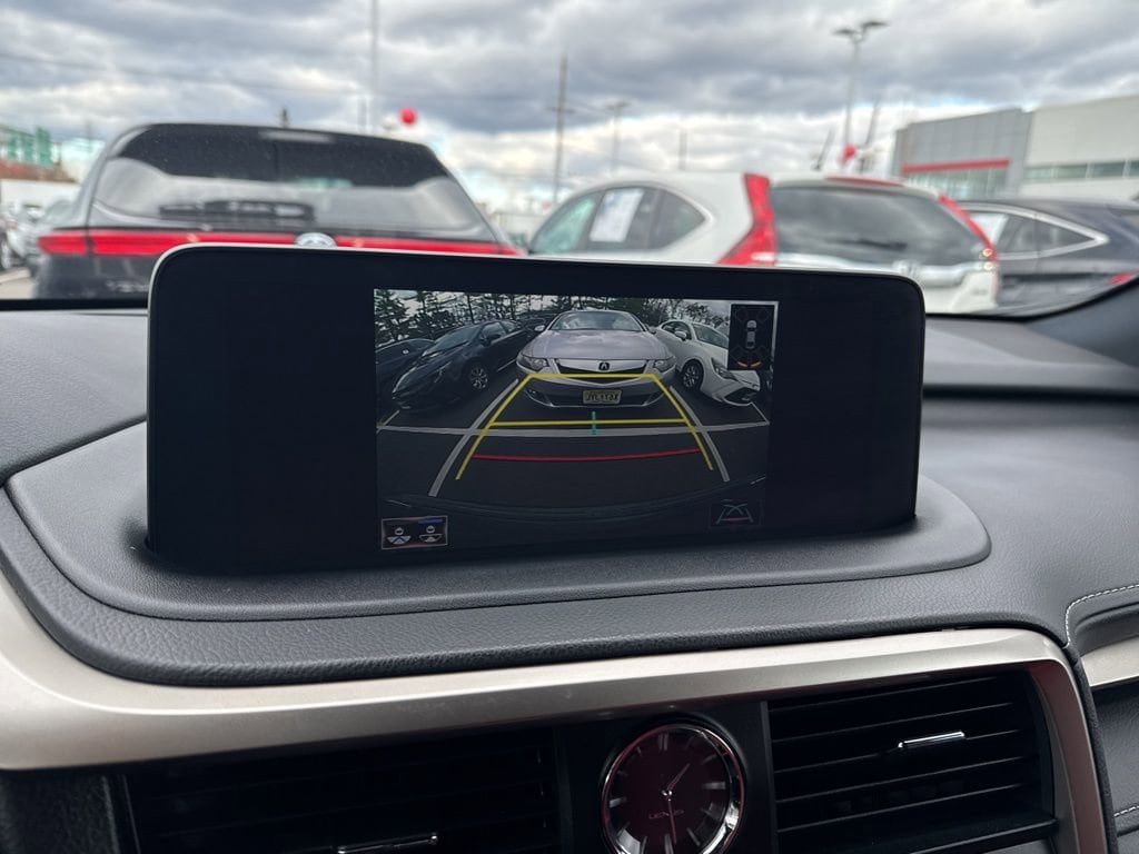 Thumbnail: 2020 Lexus RX - 28