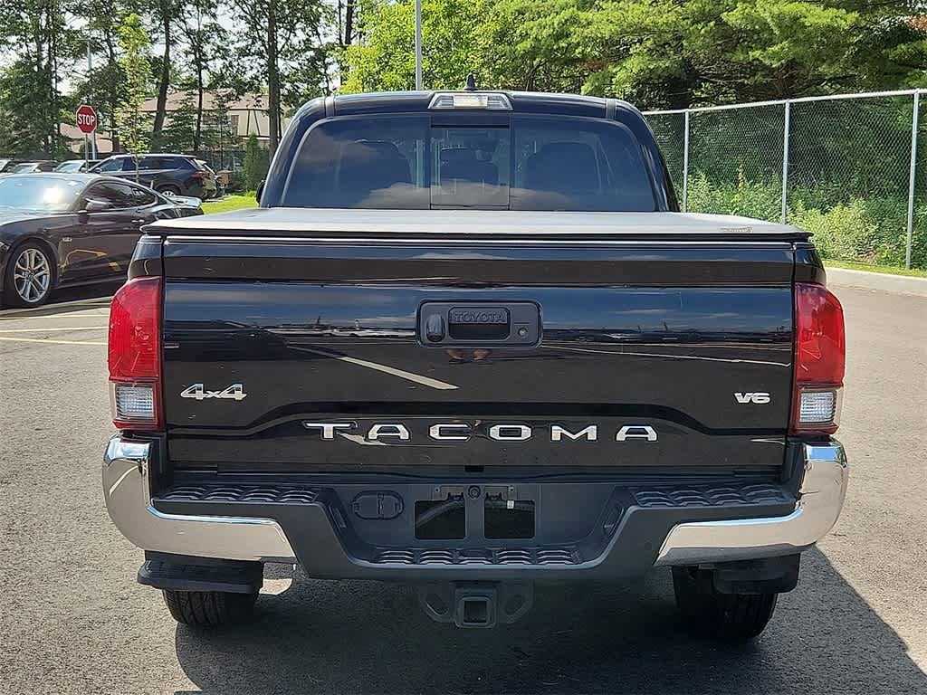 Thumbnail: 2022 Toyota Tacoma - 5