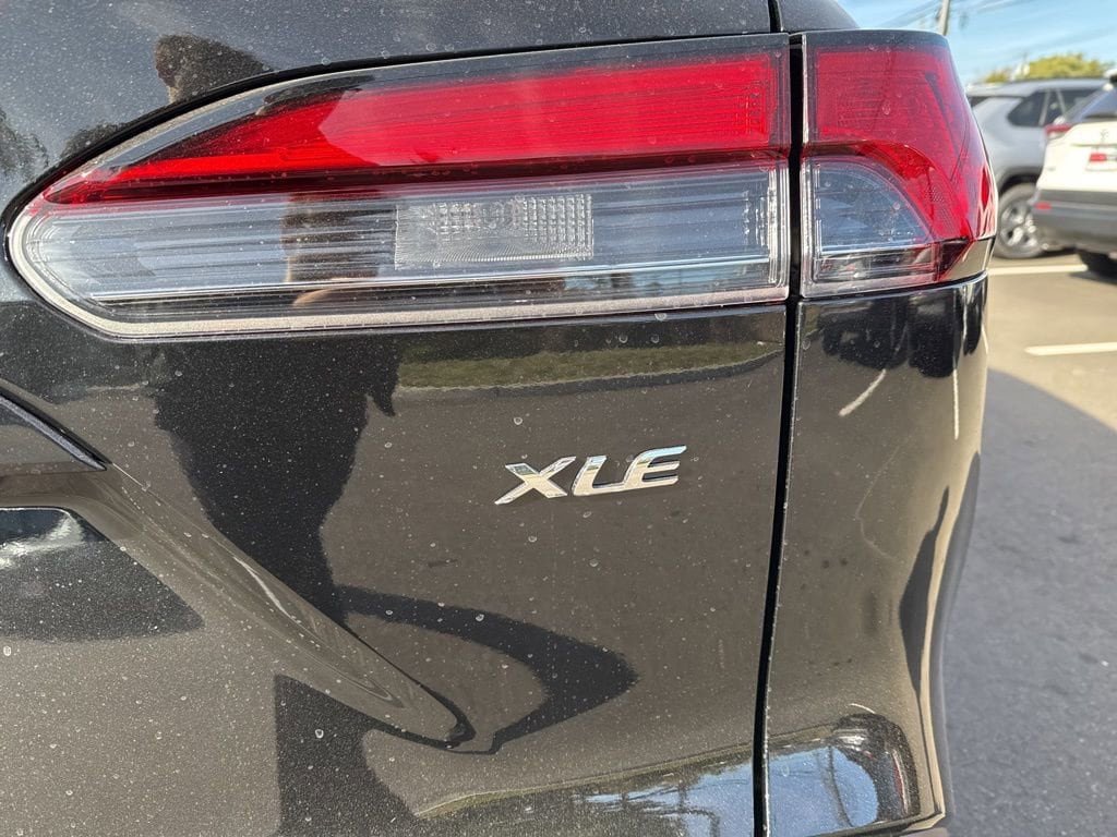 Thumbnail: 2026 Toyota Corolla Cross - 7