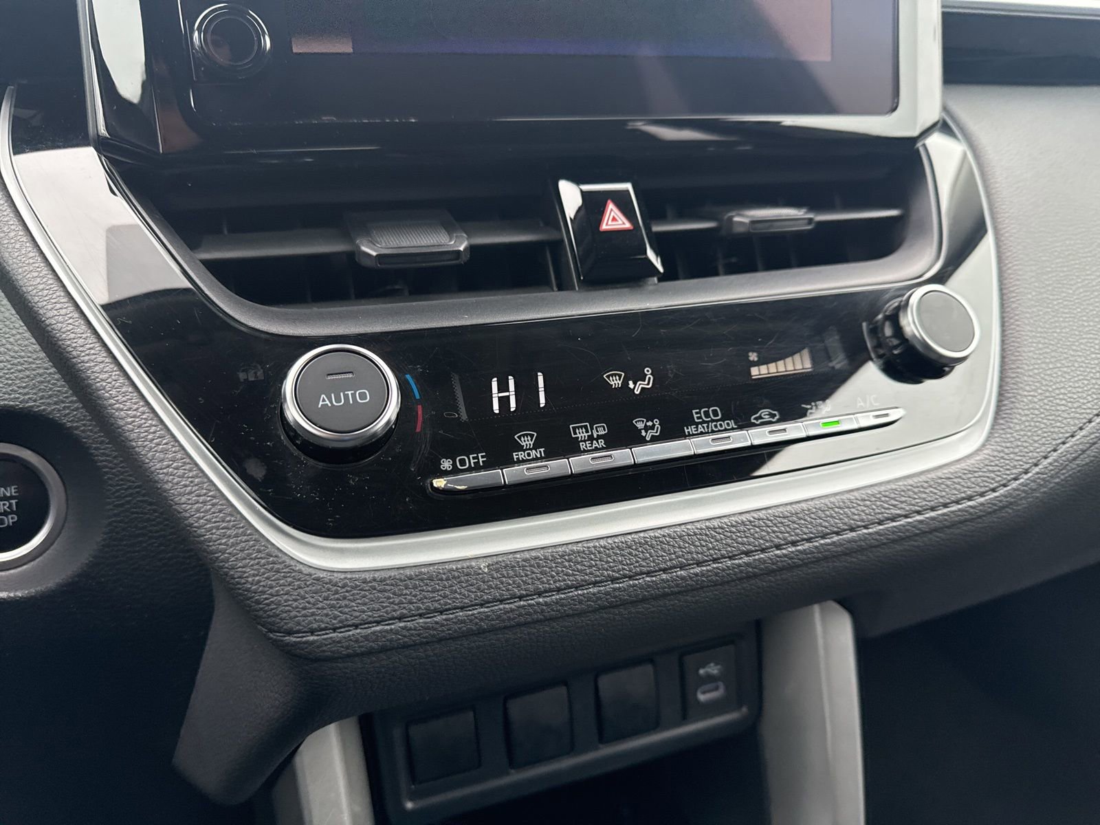 Thumbnail: 2023 Toyota Corolla Cross - 27