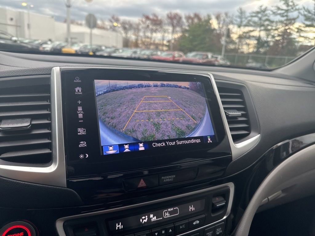 Thumbnail: 2018 Honda Ridgeline - 31