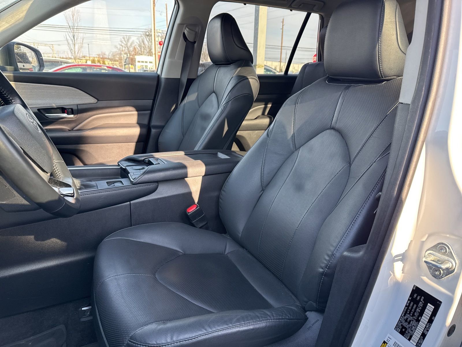 Thumbnail: 2024 Toyota Grand Highlander - 14