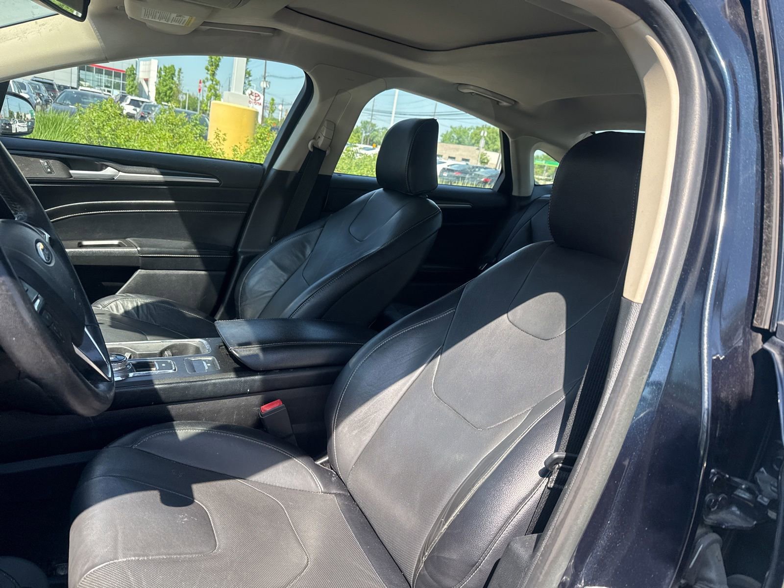 Thumbnail: 2020 Ford Fusion - 18