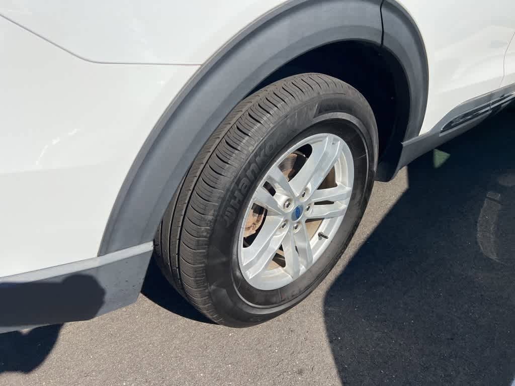 Thumbnail: 2020 Ford Explorer - 22