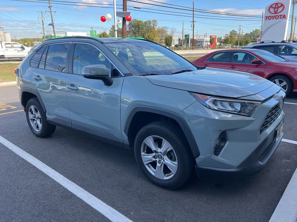 Thumbnail: 2019 Toyota RAV4 - 2