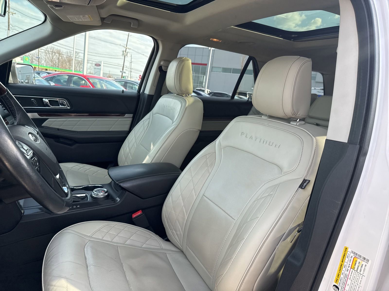 Thumbnail: 2018 Ford Explorer - 18