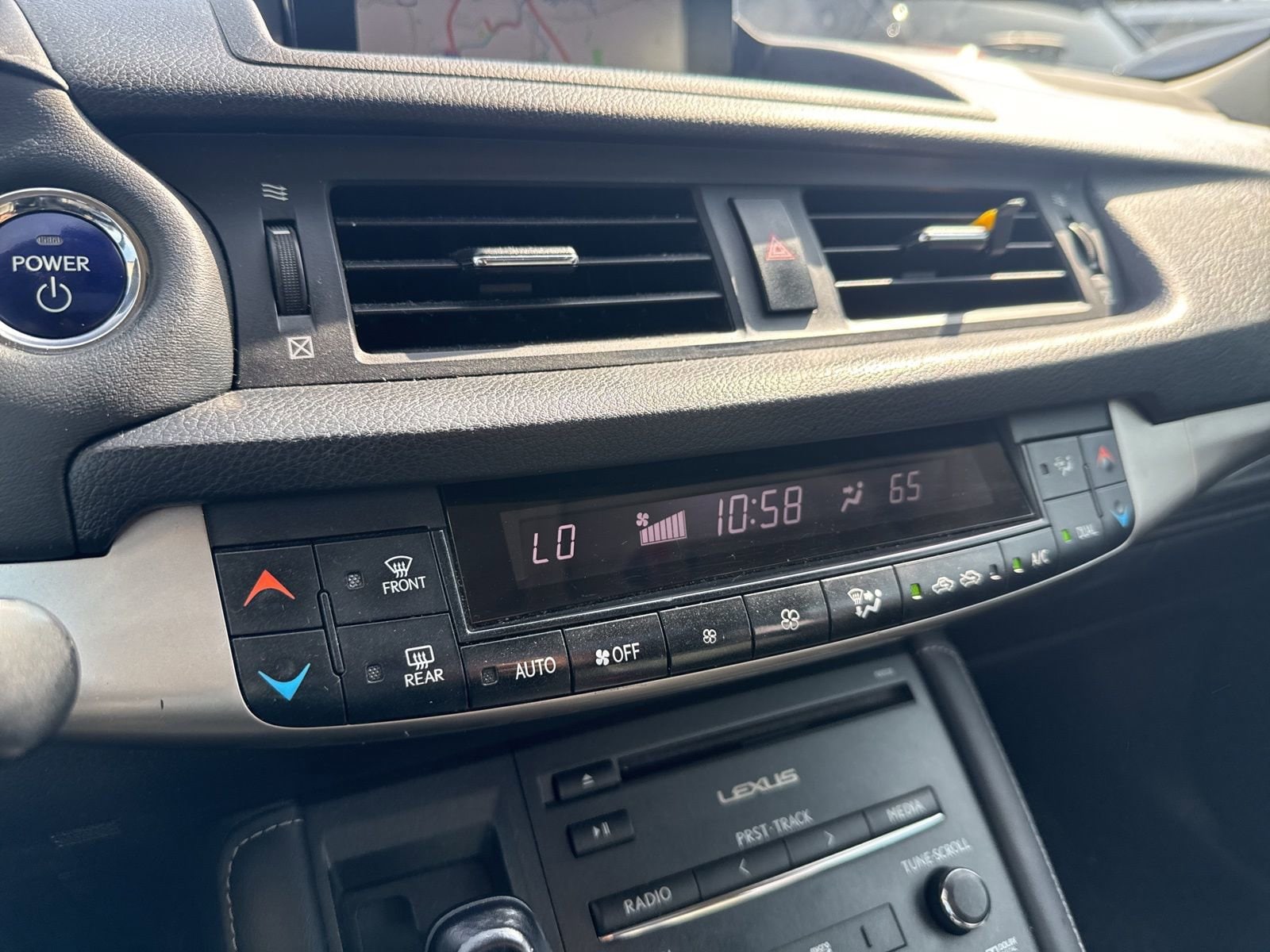 Thumbnail: 2015 Lexus CT - 25