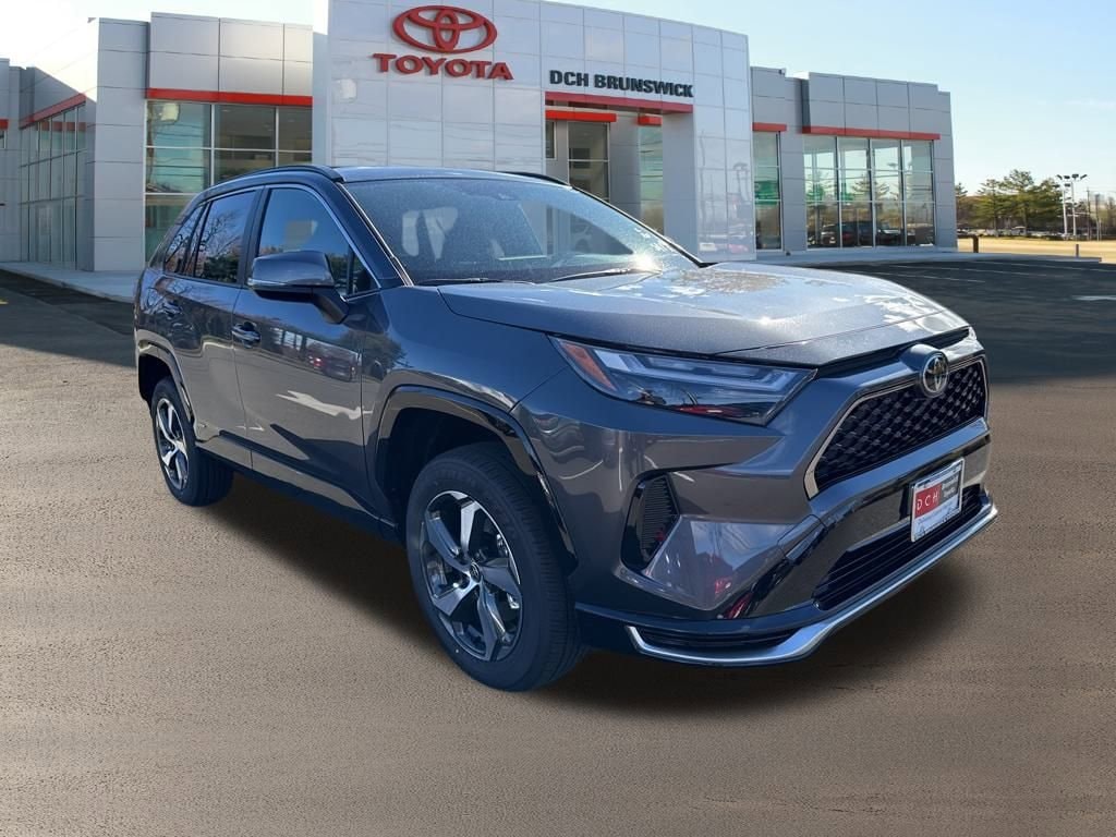 Thumbnail: 2025 Toyota RAV4 - 3