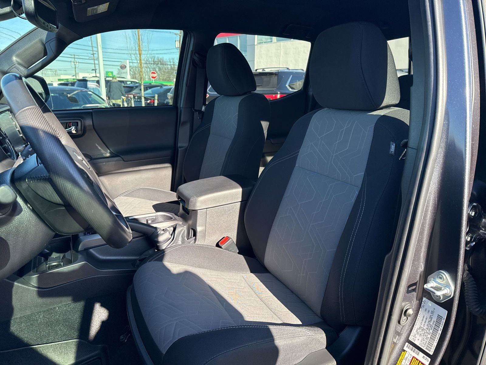 Thumbnail: 2022 Toyota Tacoma - 19