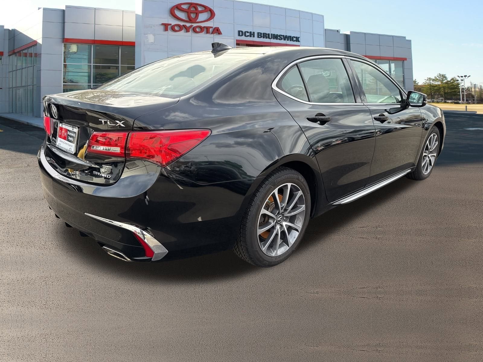 Thumbnail: 2018 Acura TLX - 5