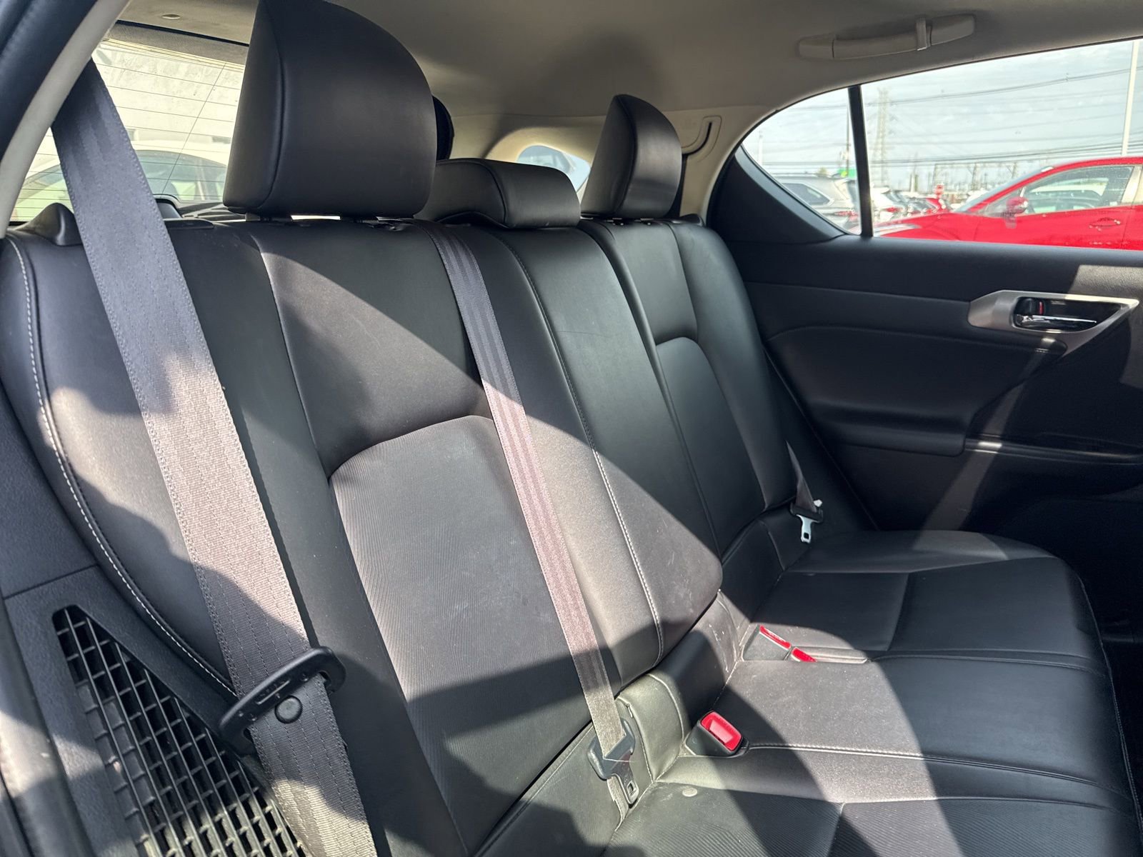 Thumbnail: 2015 Lexus CT - 19