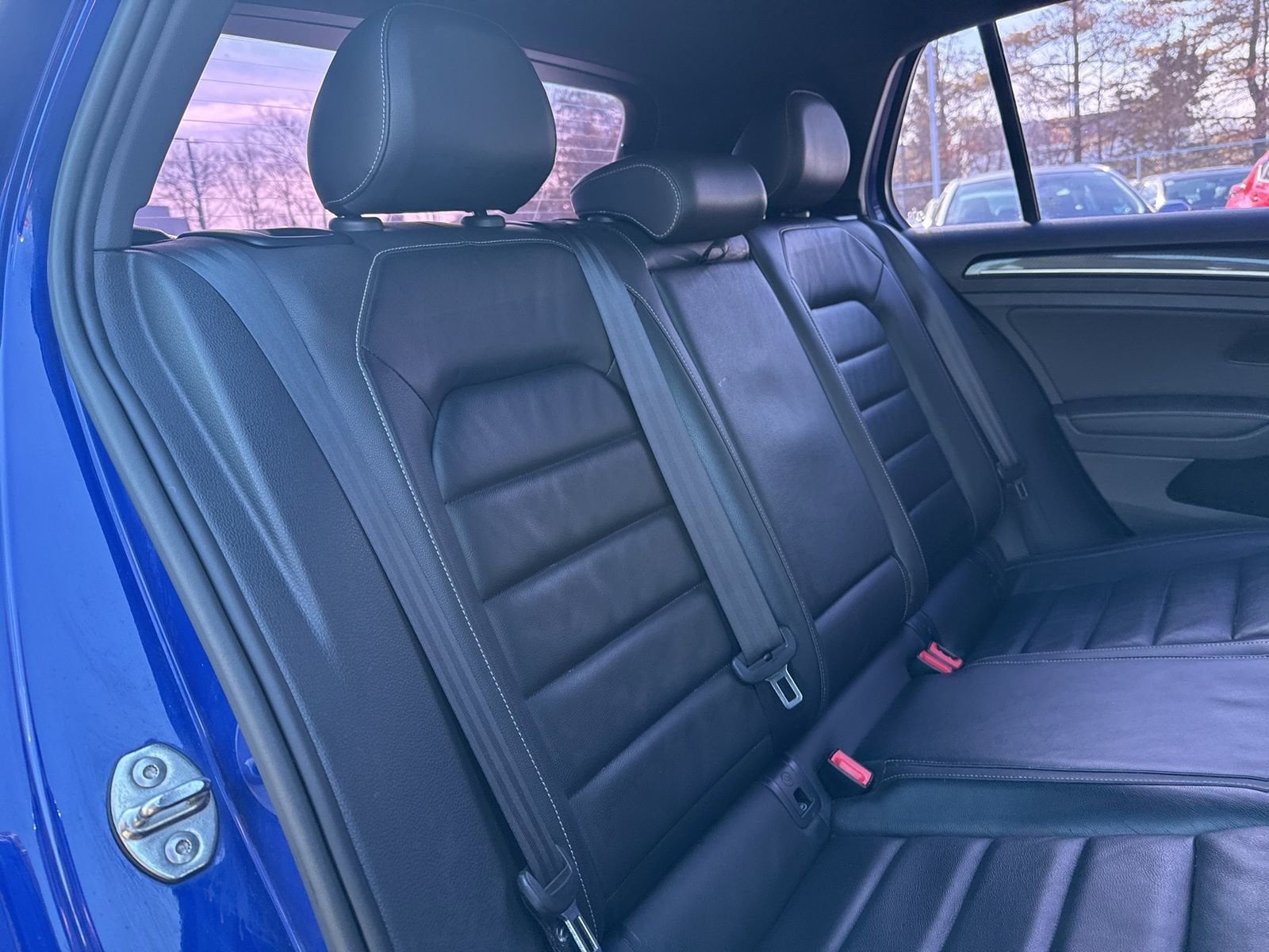 Thumbnail: 2016 Volkswagen Golf - 23