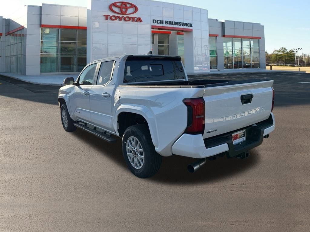 Thumbnail: 2025 Toyota Tacoma - 6